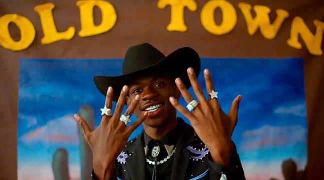 OLD TOWN ROAD WAS THE MOST LISTENED TO COUNTRY SONG IN THE US IN THE PAST YEAR (ACCORDING TO RIAA CERTIFICATIONS)