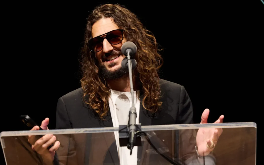 ‘Songwriting Is Easy!’ Read ‘Espresso’ and ‘Lose Control’ Hitmaker Julian Bunetta’s Awesome Speech About the Art, Craft and Pain of Writing Music for a Living